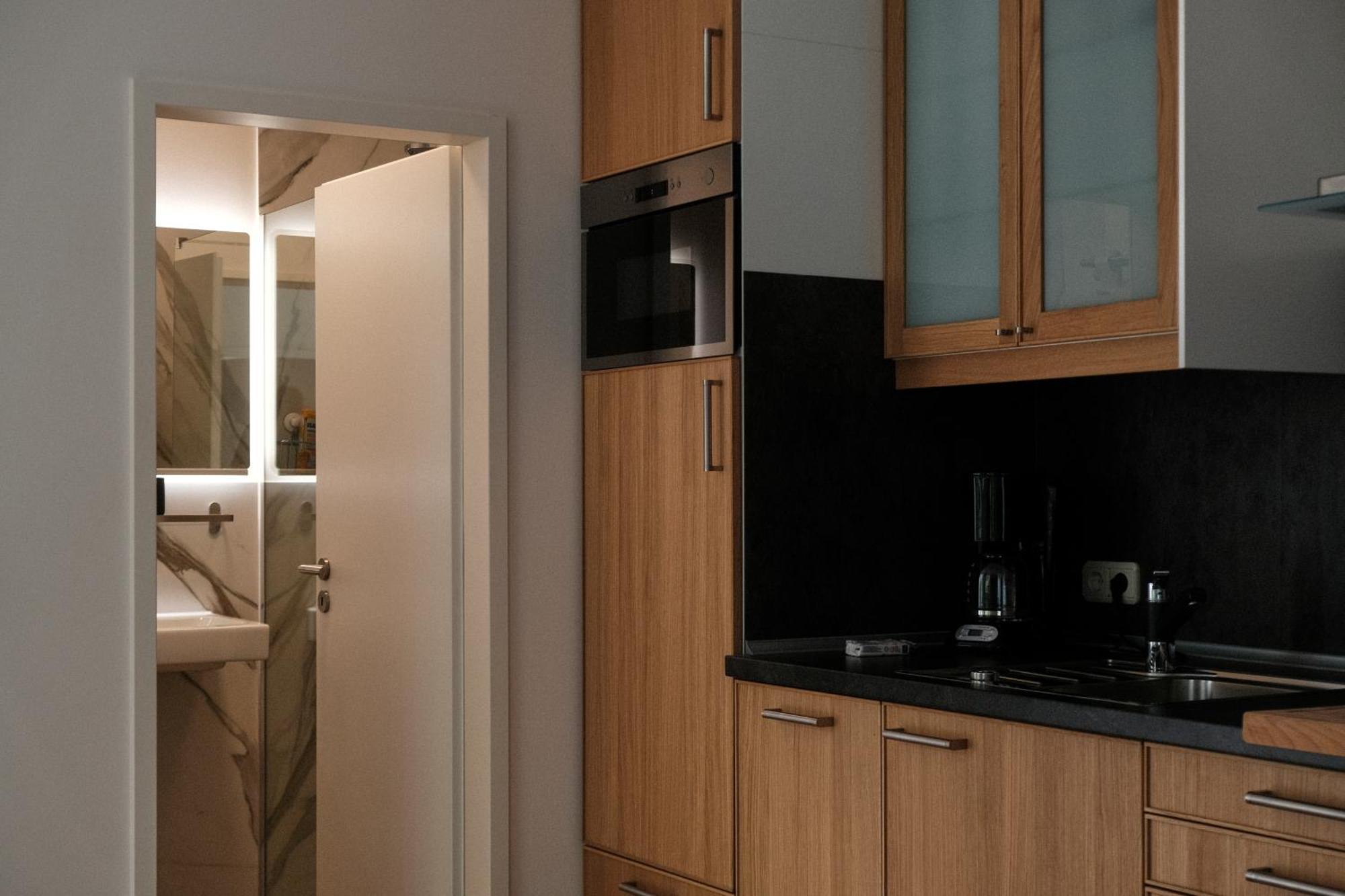 Apartments Zur Alten Konditorei Schwerin  Rum bild